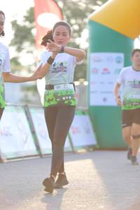 BIB: 
                            <button type="button" onclick="openModal(3641858)" class="btn btn-primary btn-sm float-right btn-popup" data-toggle="modal" data-target=".modal-high-quality">
                        <i class="fas fa-shopping-cart"></i> Add to Cart
                    </button>
                                            <button type="button" onclick="isThisMe(3641858, true)" class="btn btn-success btn-sm float-right btn-popup btn-isme hidden" data-toggle="tooltip" data-placement="bottom" title="นี่คือรูปของคุณใช่ไหม คลิกที่นี่เพื่อเอาเข้าอัลบั้ม">
                        <i class="fas fa-plus"></i> Add to album
                    </button>
                    <button type="button" onclick="isThisMe(3641858, false)" class="btn btn-warning btn-sm float-right btn-popup btn-isnotme hidden">
                        <i class="fas fa-ban"></i> Remove from album
                    </button>